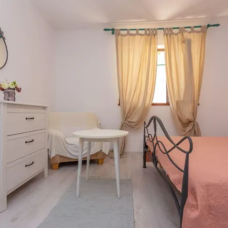 - With Parking; Apartment