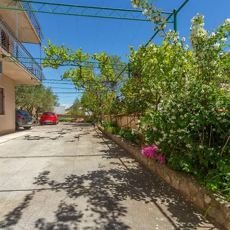 Apartment - With Parking; *